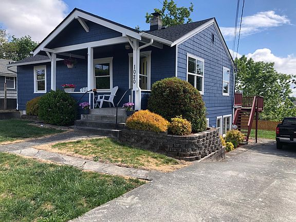 2nd image of 1020 1/2 Chester Ave
