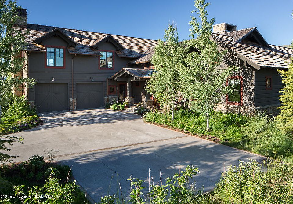 1st image of 2730 Otter Ln