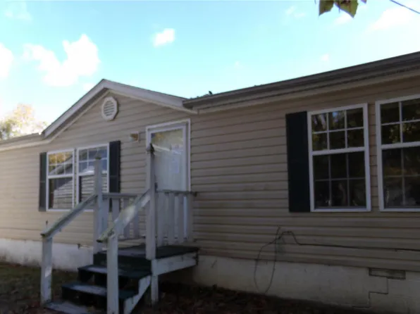 302 N Russell St, Coulterville, IL 62237