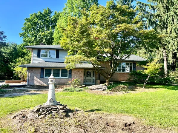 934 Village Rd, Lancaster, PA 17602