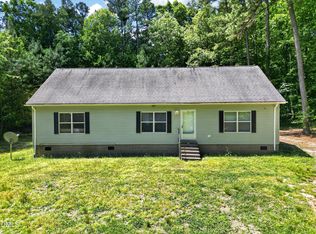 126 Hunter Rd, Henderson, NC 27537