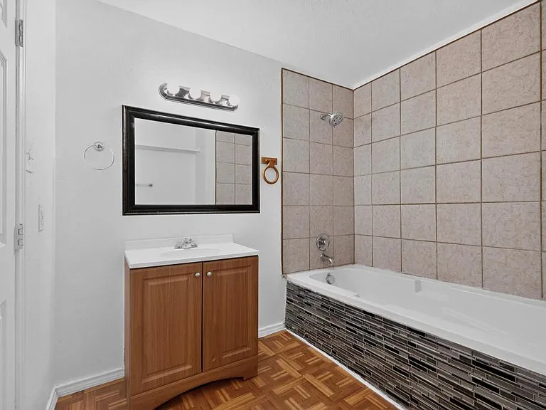 2538 Stovall Dr — Photo 20