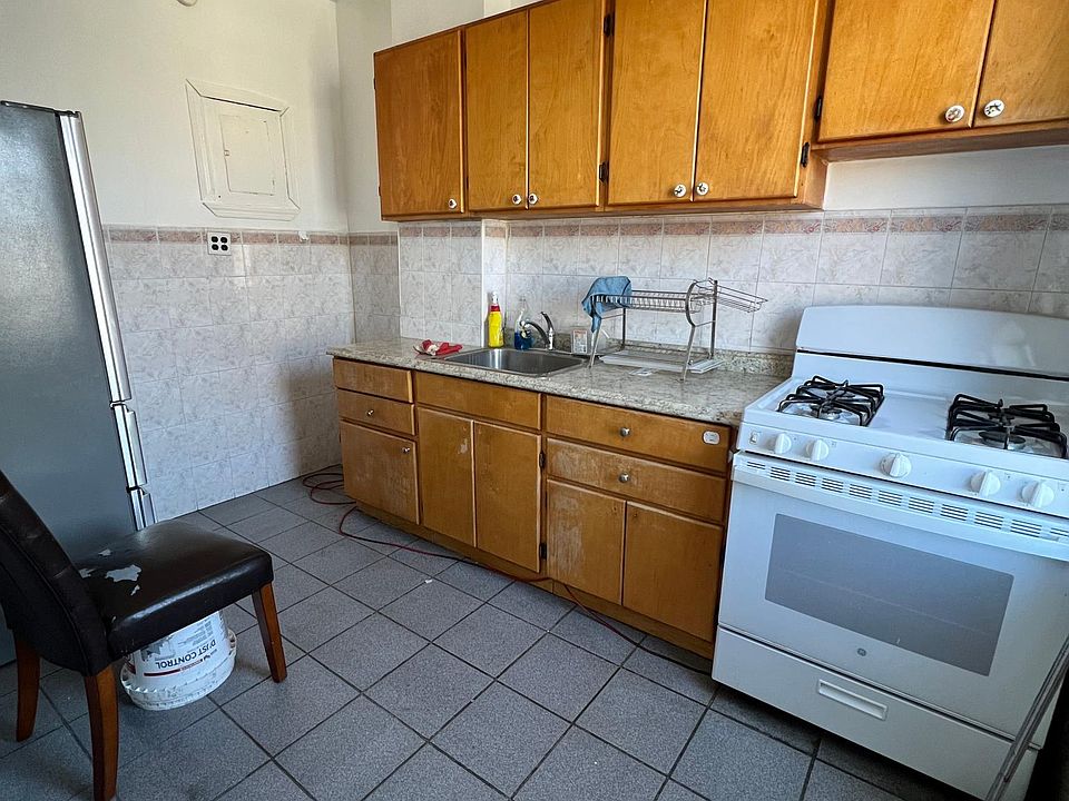 1st image of 2728A W 15th St Unit 2