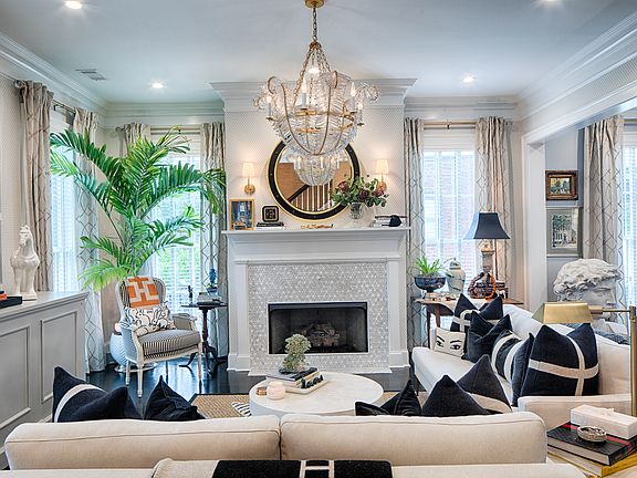 5th image of 459 Tattnall St