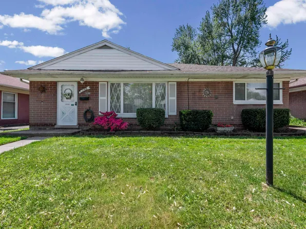 1188 E Barrett Ave, Madison Heights, MI 48071
