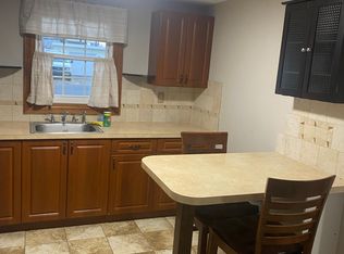 121 Montgomery Ave #1, West Babylon, NY 11704