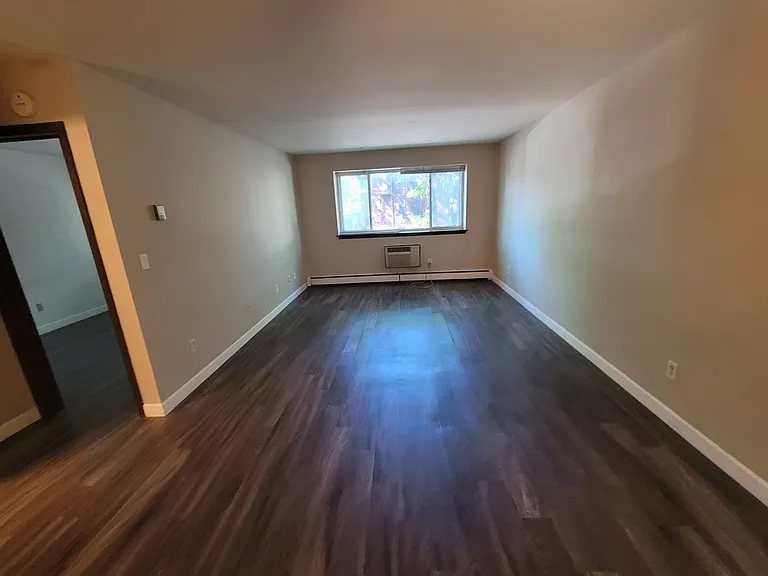 Ariel Place — Photo 17