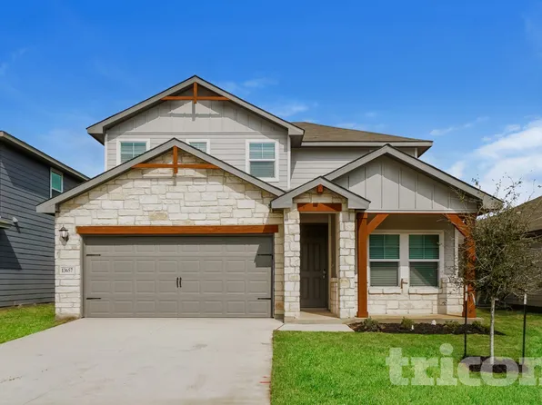 13657 Paxton Blvd, Saint Hedwig, TX 78152