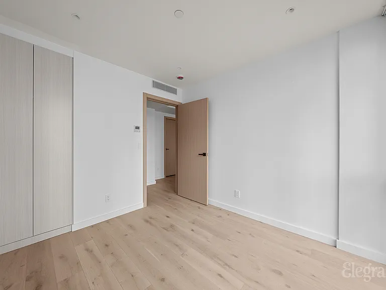 42-62 Hunter St #9B — Photo 7