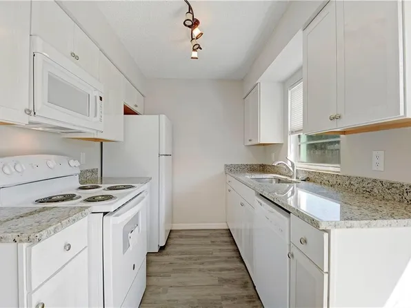 635 20th Pl SW, Vero Beach, FL 32962