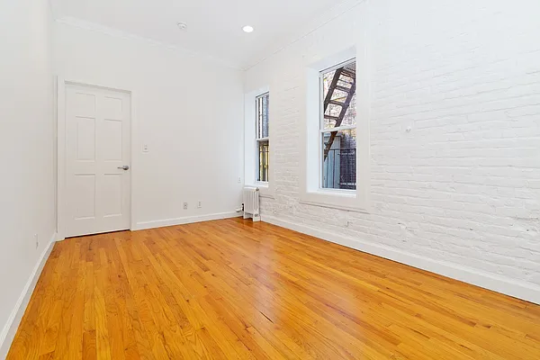 Rented by Kleier Residential | media 6