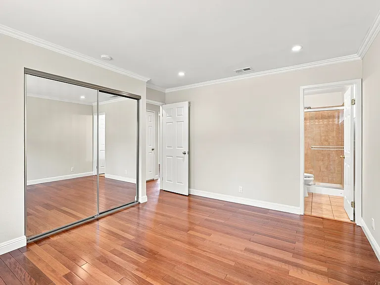 522 Lanning Ct — Photo 16