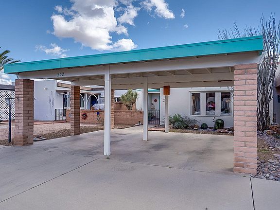3rd image of 252 N Camino Del Vate
