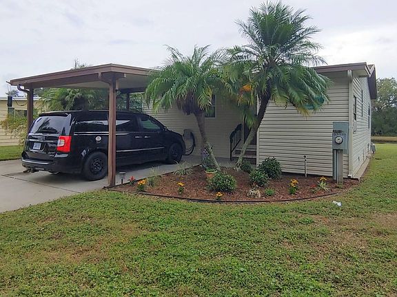 2nd image of 2232 Pier Dr