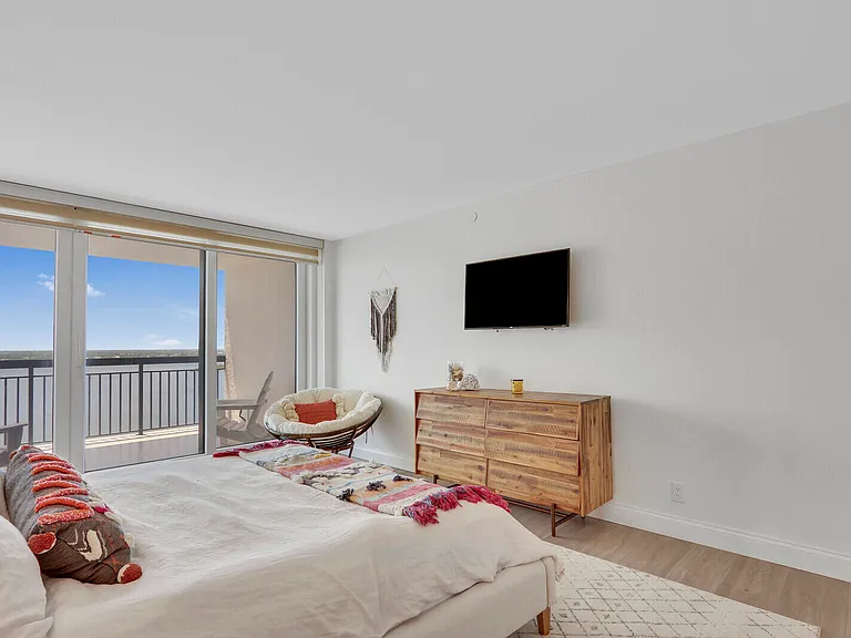 5380 N Ocean Dr #18J — Photo 54