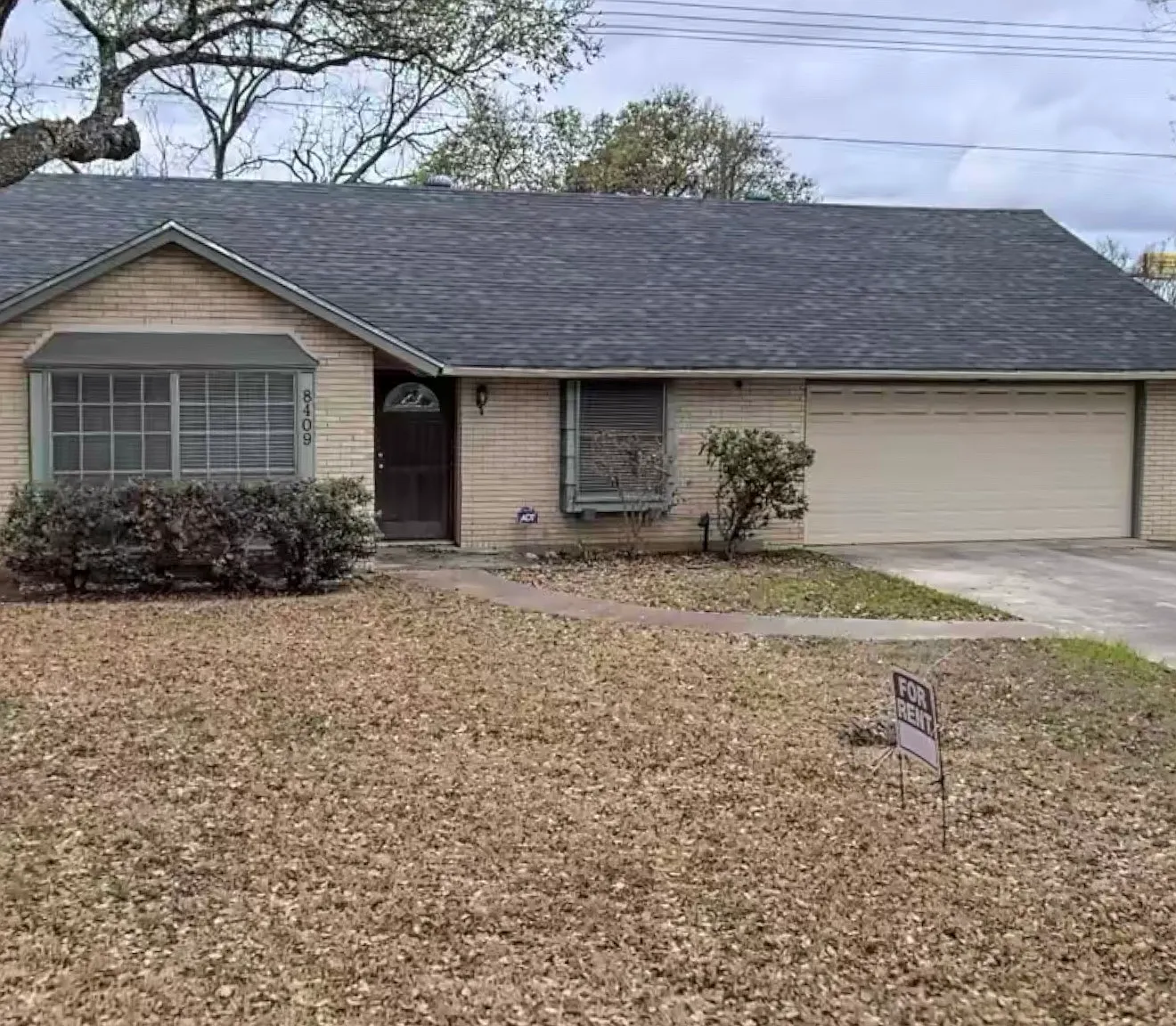 4 bed, 1834 sqft, $1,825 — Photo 1