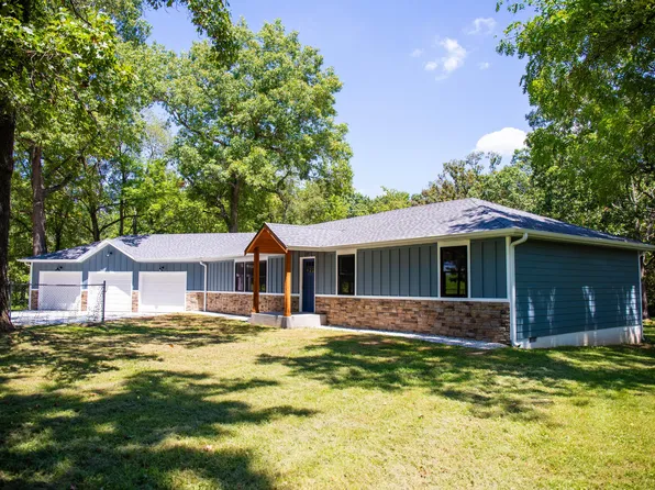 654 Rochester Road, Sparta, MO 65753
