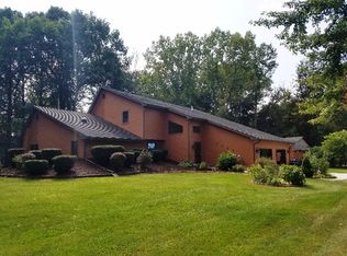 2326 S Orr Rd, Freeland, MI 48623