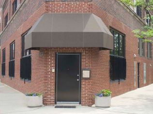 850 N Milwaukee Ave #101, Chicago, IL 60642