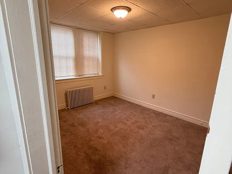 95 N Main St — Photo 14