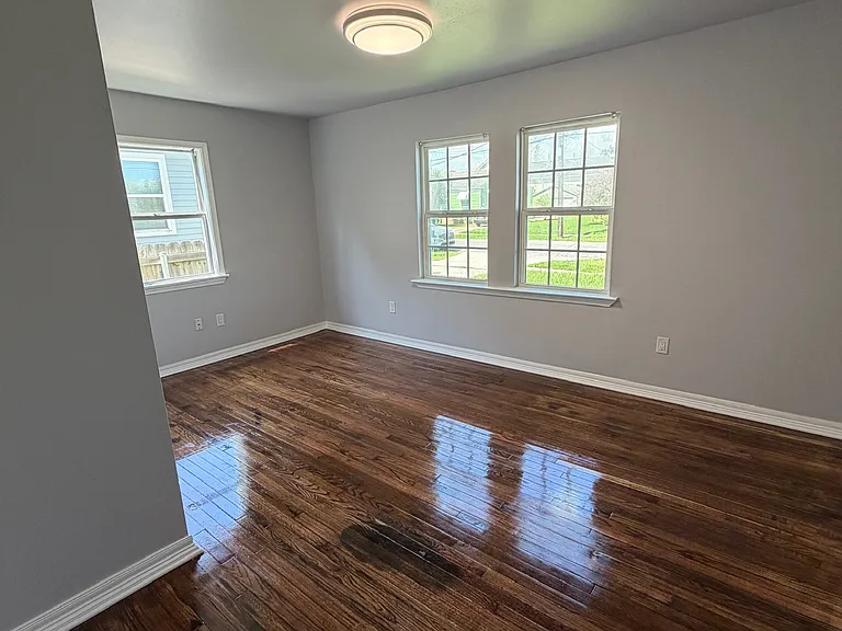 5923 Painters St — Photo 6