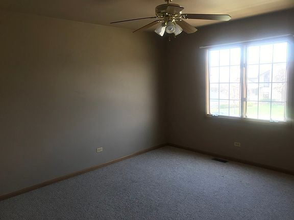 4th image of 22722 Millard Ave