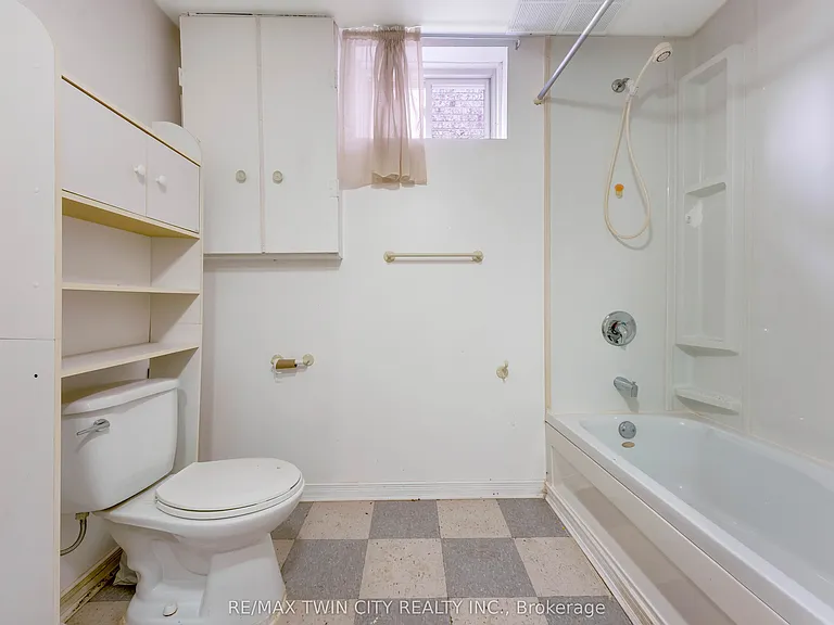 183 Bush Clover Cres — Photo 28