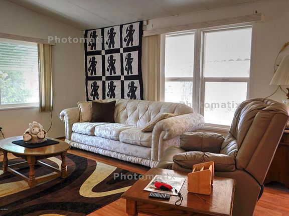 3rd image of 462 E Donna Dr