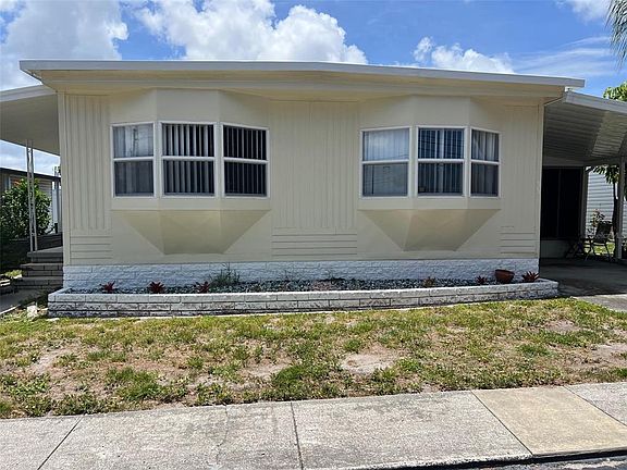 2nd image of 12651 Seminole Blvd #55
