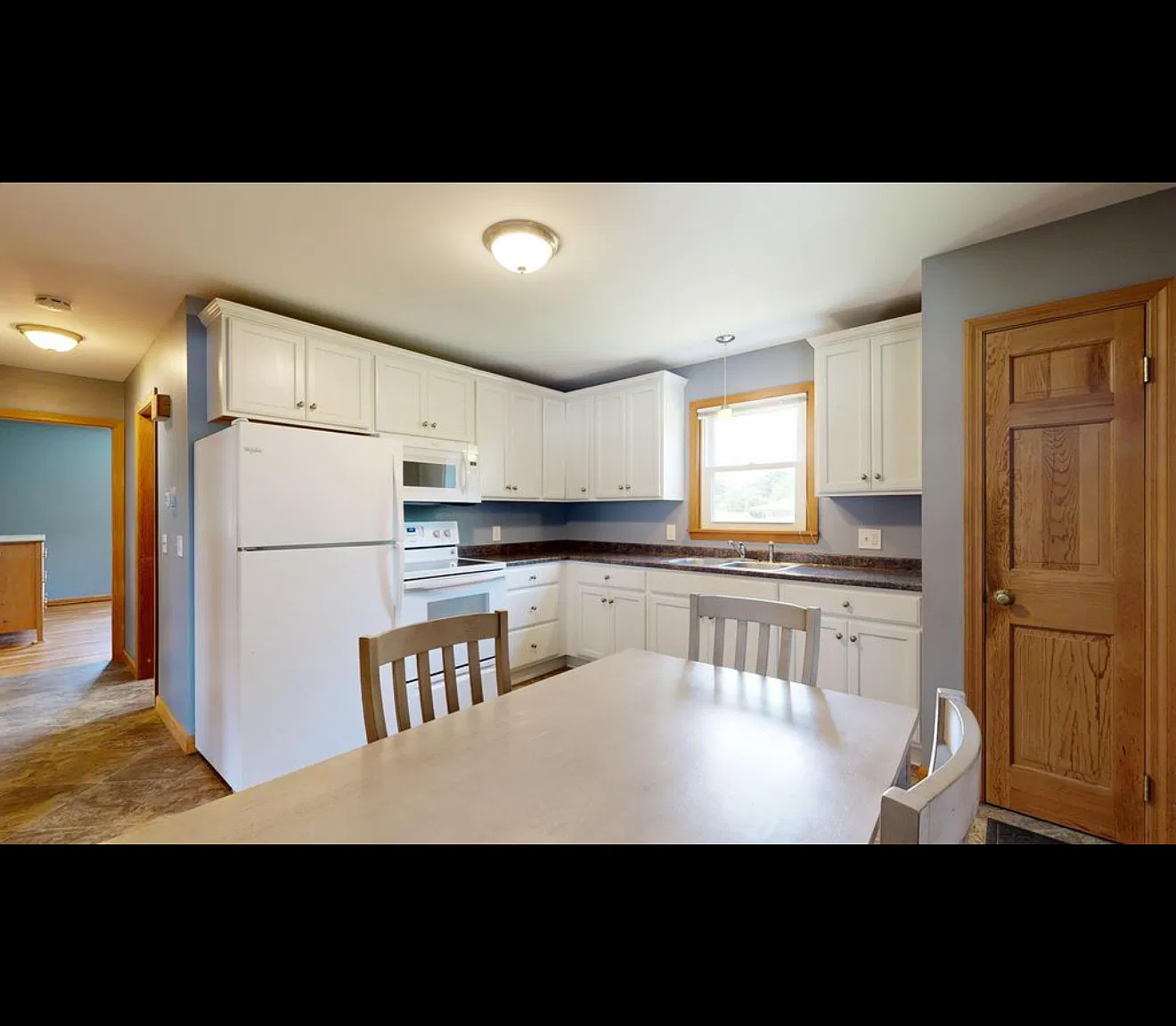 4 bed, 1500 sqft, $1,500 — Photo 4