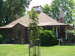 2425 Bittersweet Ave, Winterset, IA 50273