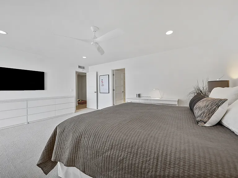45705 Hopi Rd — Photo 15
