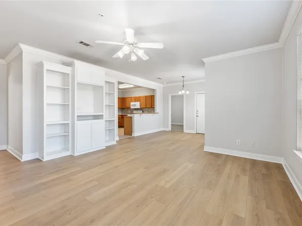 801 Luther St W Unit 1406, College Station, TX 77840