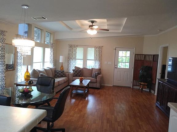 4th image of 6311 Colonial Dr