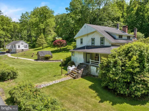 32 Furnace Run Rd, Boyertown, PA 19512