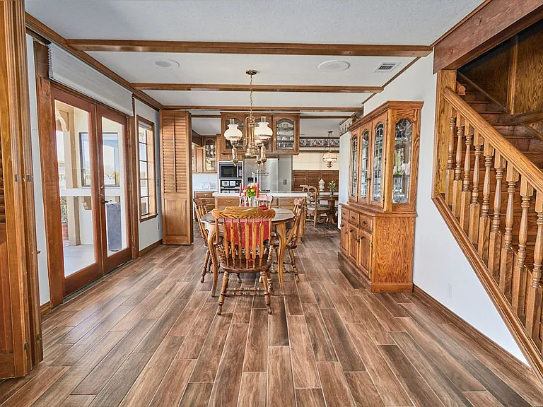 13565 Pyramid Dr — Photo 10