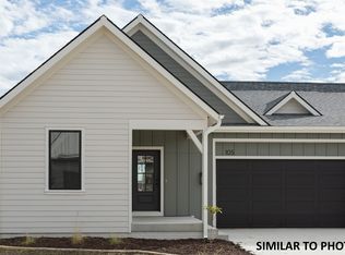 1715 Homestead Ln, Cumming, IA 50061