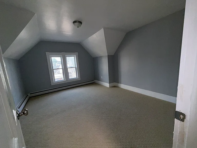27 Burtt St #1 — Photo 7