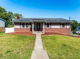 105 Kay St, Morgantown, WV 26501