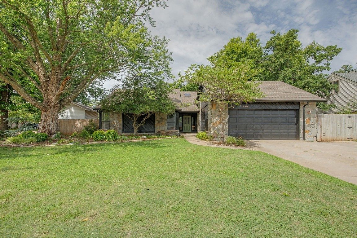 2301 Brookdale Ave, Edmond, OK 73034 MLS 1068941 Zillow