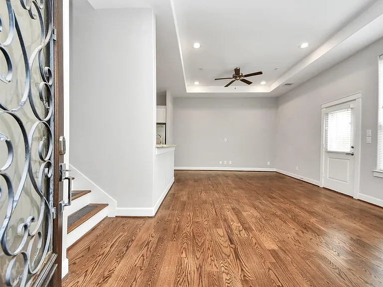 1805 Napa Creek Ln — Photo 8