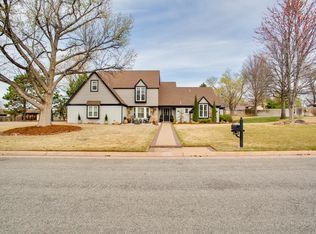 3402 Goldfinch Ln, Enid, OK 73703