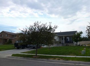 5906 S Mount Flora Cir, Kearns, UT 84118