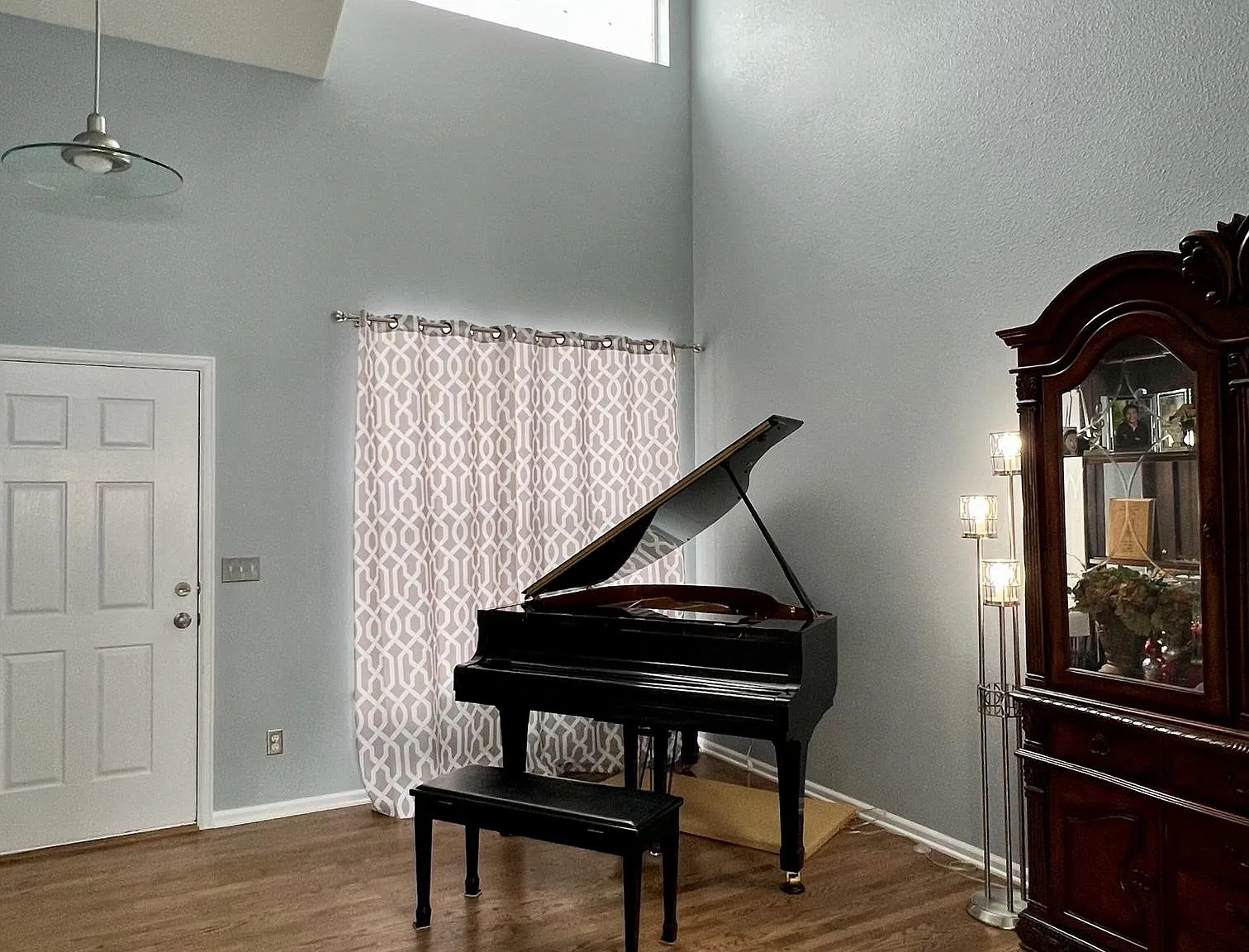 3594 Huron Peak Ave — Photo 2
