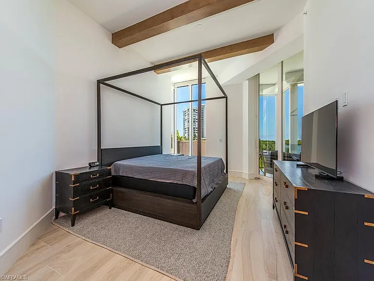 60 Seagate Dr #305 — Photo 15