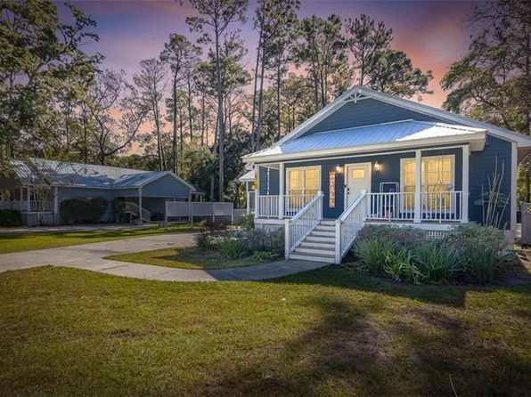 141 Manoe Rd, Brunswick, GA 31523