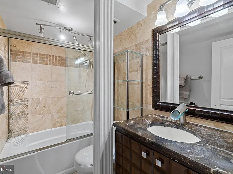 10223 Provincetown Ct — Photo 6