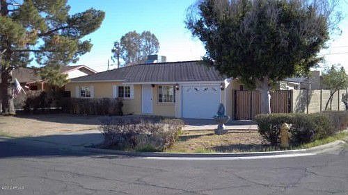 1st image of 2304 W Marlette Ave