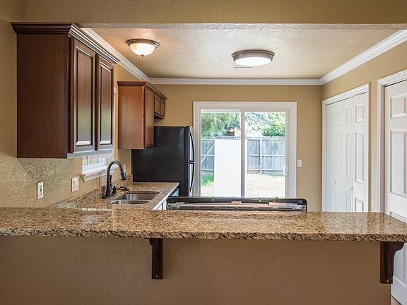 3rd image of 3801-3981 Wildwood Ln #3843-B-1921