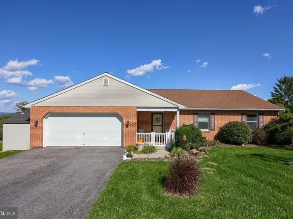 811 S Cedar St, Lititz, PA 17543